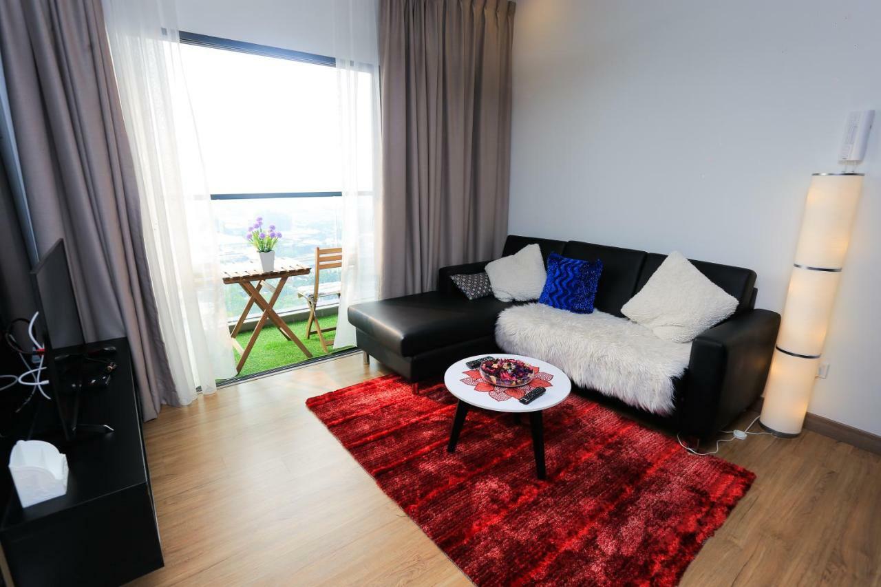 Mlh Deluxe Studio Suites @ Landmark Residence Черас Экстерьер фото